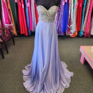 Joli Lilac Crystal Embellished Prom Gown – Size 6